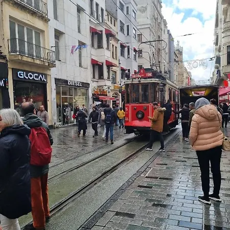 Deniz Taksim Ξενοδοχείο με διαμερίσματα *
